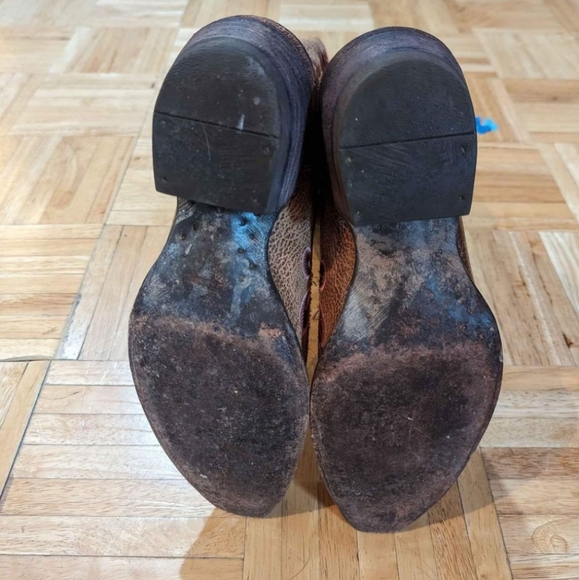 Women's Ariat boots size 7.5 - Picture 3 of 4